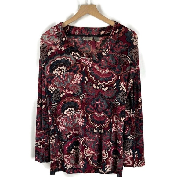 CHICO'S TRAVELERS Stretchy No-Wrinkle Long Sleeve V-Neck Pullover Top Burgundy S - Picture 1 of 5